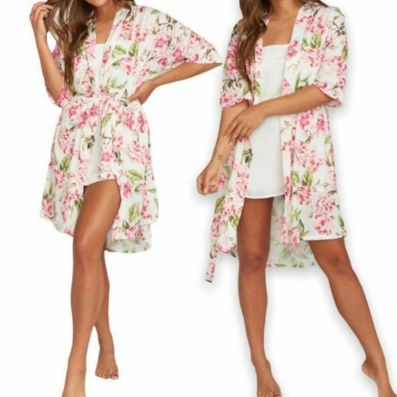 SHOW ME YOUR MUMU FLORAL BRIE ROBE ONE SIZE          c - Picture 4 of 10